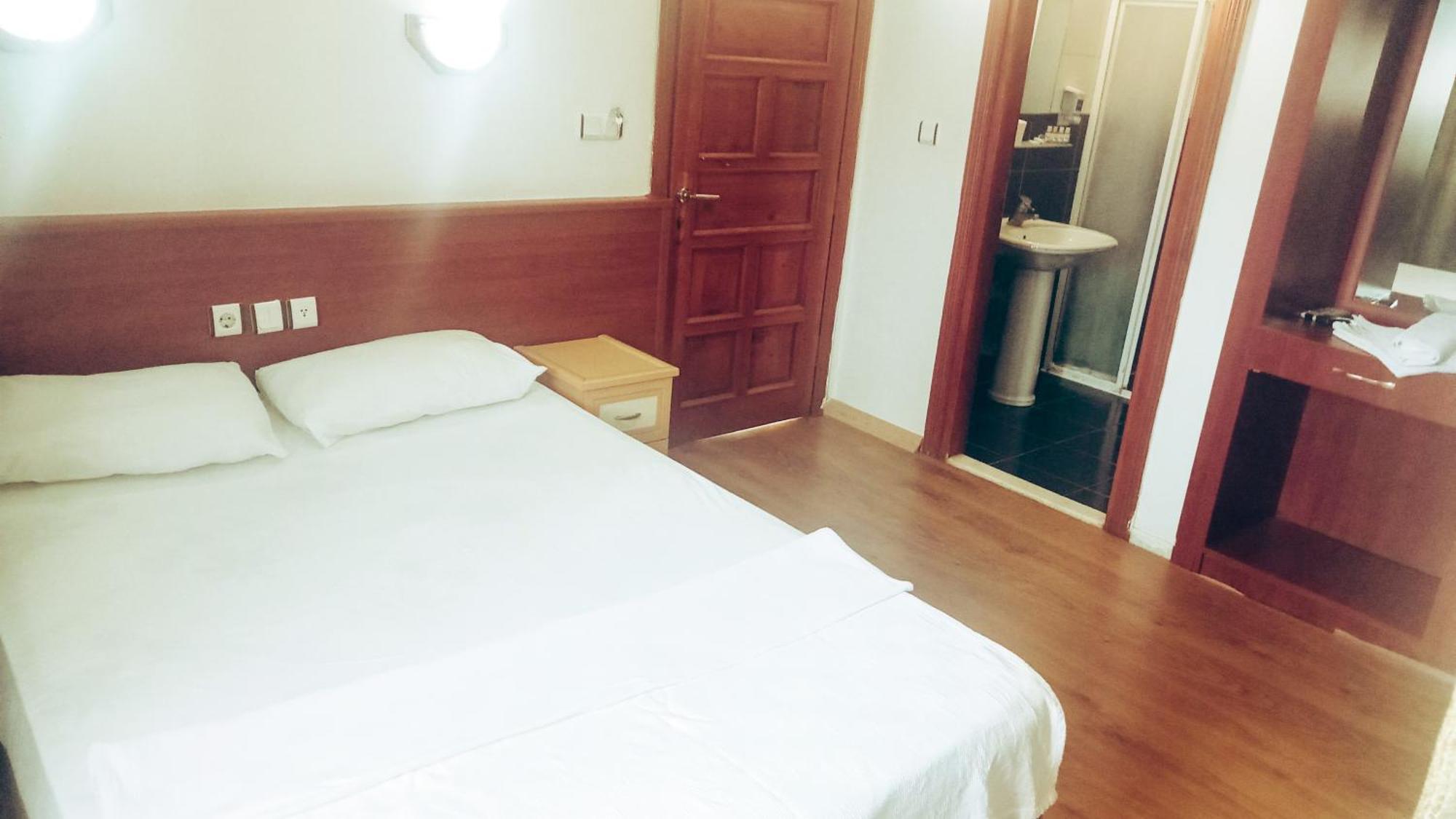 London House Hotel Kemer Room photo